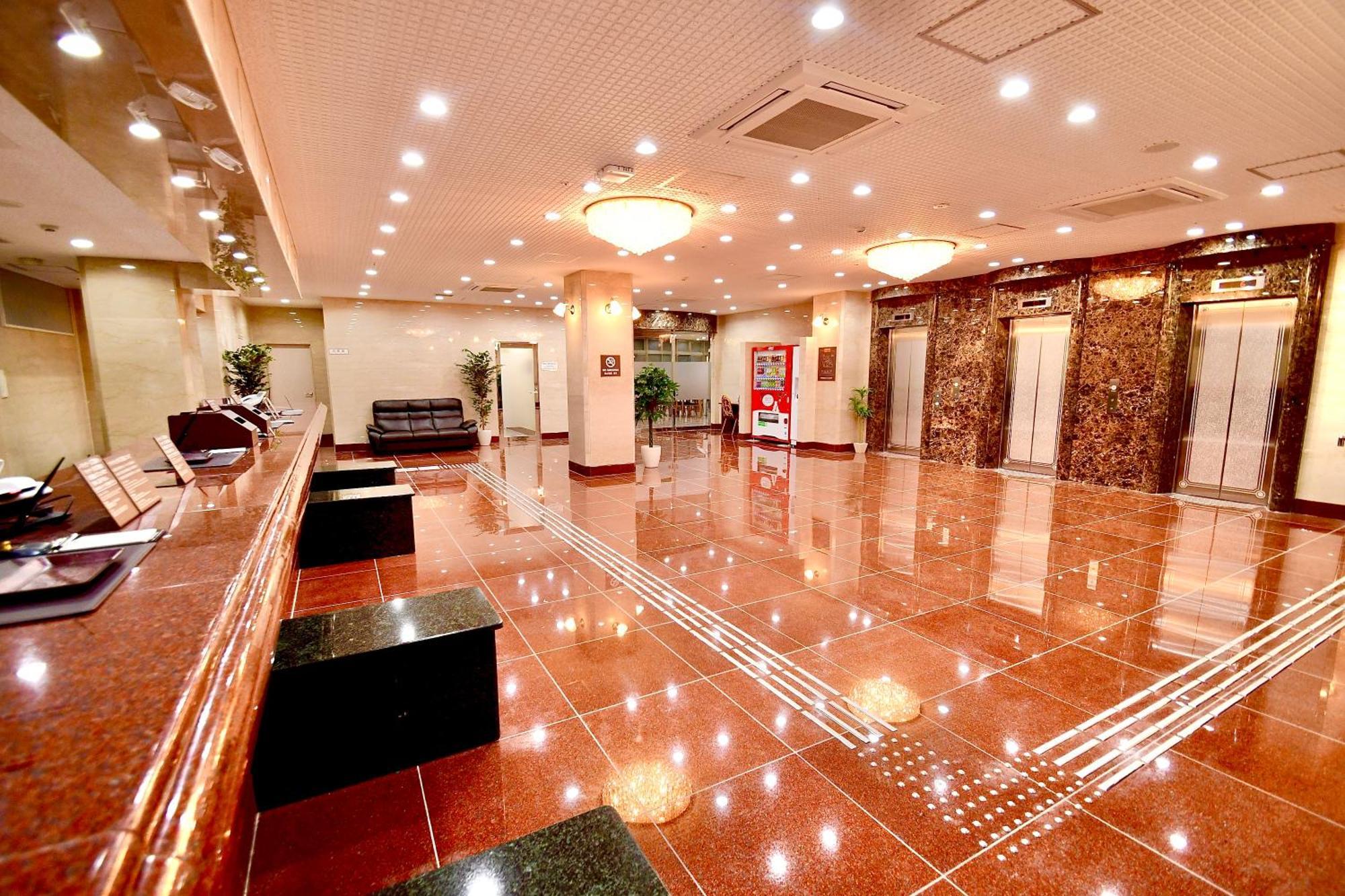 Himeji Ekimae Universal Hotel Minamiguchi 外观 照片