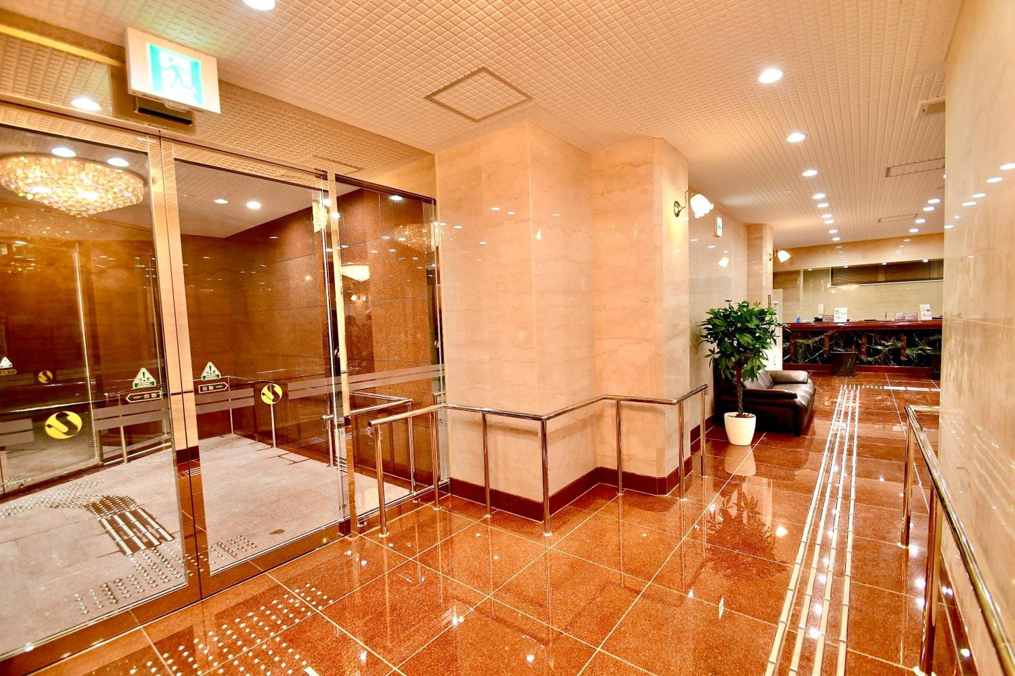 Himeji Ekimae Universal Hotel Minamiguchi 外观 照片